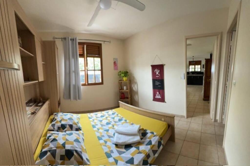 Ti Sucrier Jaune - Douceur Caraibe Vue Mer Le Carbet Extérieur photo