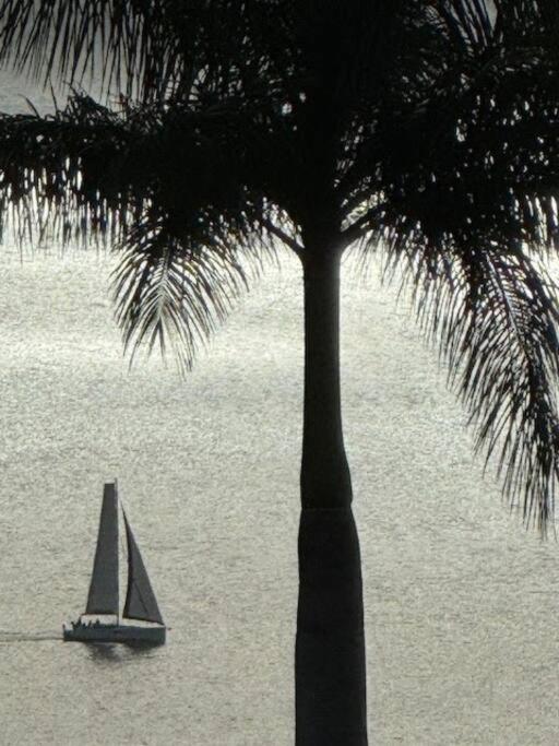 Ti Sucrier Jaune - Douceur Caraibe Vue Mer Le Carbet Extérieur photo